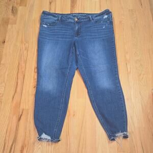 m Jeans by Maurices mid-rise distressed stretch ankle jeans size 20WREG